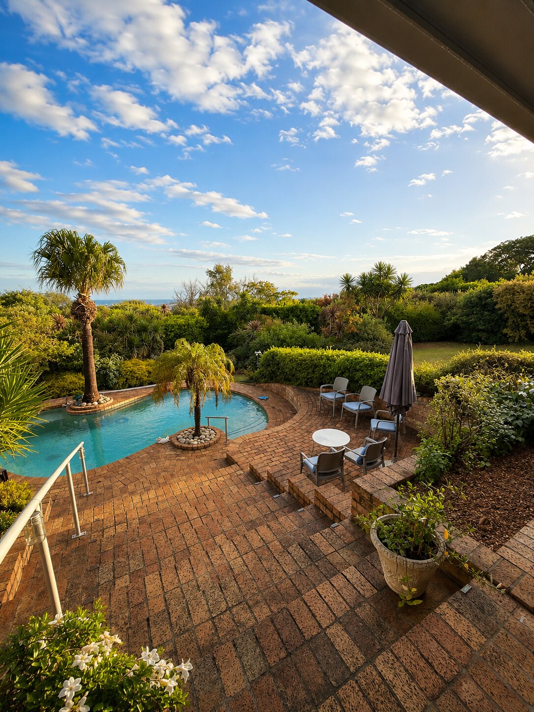 Privater Pool im Garten von LBA9